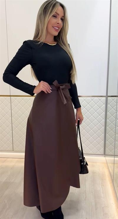 Kadın Belden Kuşaklı Uzun Deri Etek