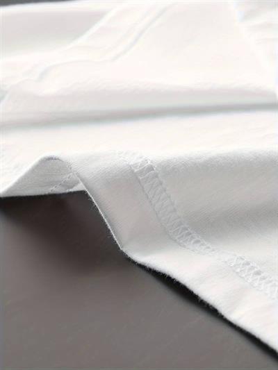 Kadın Bisiklet Yaka çiçekli Göz Baskılı Tişört