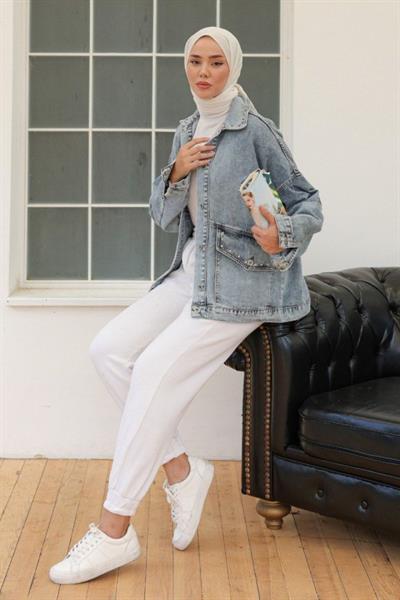 Kadın Cep Detay Taş Işlemeli Kot Ceket