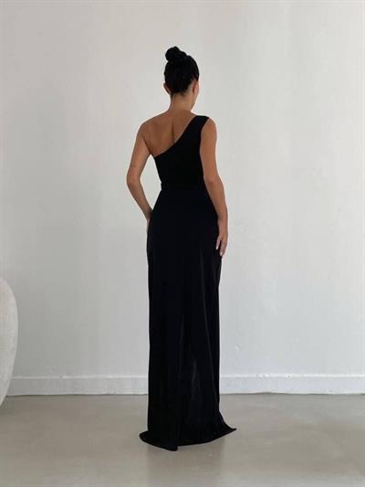 Kadın Dalgıç Krep Kumaş Tek Omuz Yırtmaç Detaylı Maxi Boy Elbise