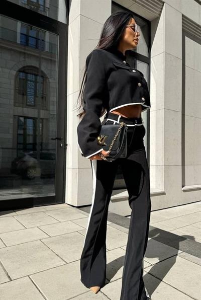 Kadın Dalgıç Kumaş Düğme Detaylı Bluz Ve Ispanyol Paça Pantolon Ikili Takım