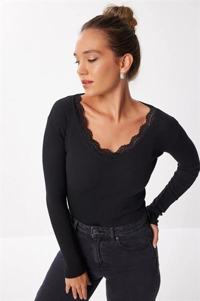 Kadın Dantel Detay V Yaka Kaskorse Kumaş Bluz