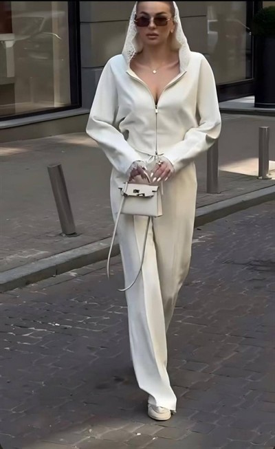 Kadın Dantel Işlemeli Kapüşon Detay Hırka Ve Ispanyol Paça Pantolon Ikili Takım