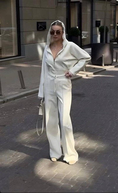 Kadın Dantel Işlemeli Kapüşon Detay Hırka Ve Ispanyol Paça Pantolon Ikili Takım