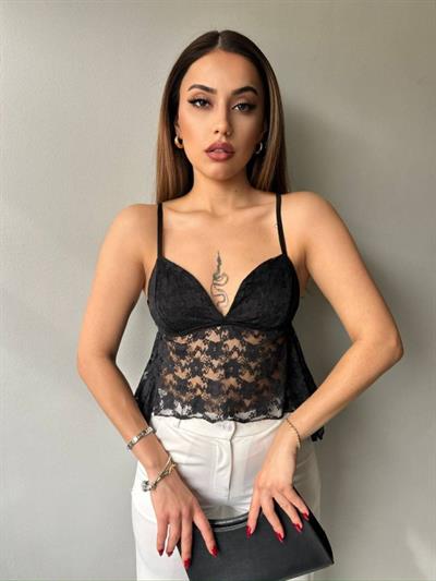 Kadın Dantelli İnce Askılı Sırt Bağlamalı Transparan Bluz