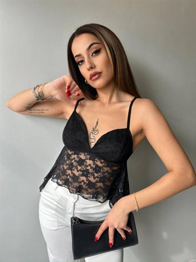 Kadın Dantelli İnce Askılı Sırt Bağlamalı Transparan Bluz