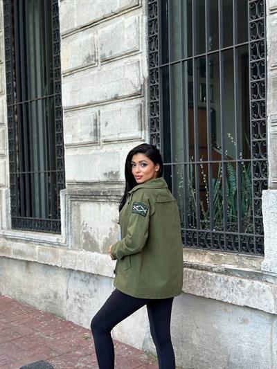 Kadın Ek Parça Kapüşon Kol Arma Detay Gabardin Ceket