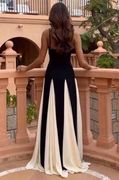 Kadın Eteği Parçalı Sıfır Kol Maxi Elbise