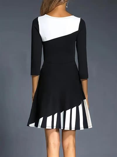 Kadın Fakir Kol Yuvarlak Yaka Kısa çizgi Detaylı Kısa Ithal Krep Elbise