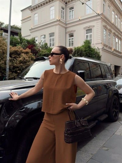 Kadın Geniş Paça Pantolon Ve Bluzlu Aerobin Kumaş Ikili Takım