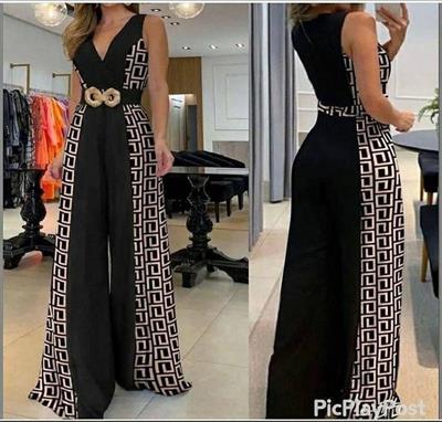 Kadın Göğüs Dekolteli Toka Detay Dijital Baskılı Tulum