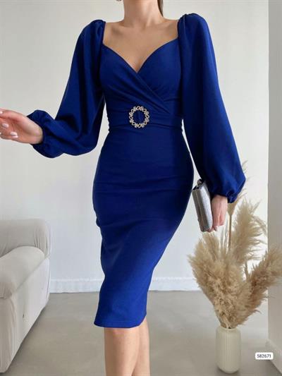 Kadın Kalp Yaka Sırt Dekolteli Kemer Toka Detay Midi Boy Elbise