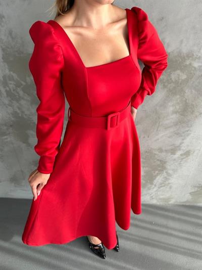 Kadın Kare Yaka Omuzları Balon Detay Kemer Dahil Midi Boy Elbise