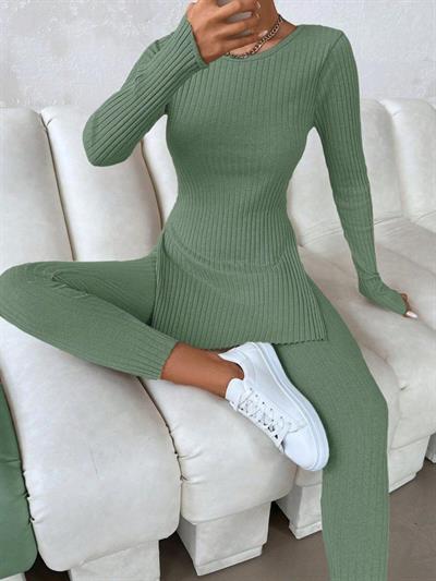 Kadın Kaşkorse Kumaş Yırtmaç Detaylı Bluz Ve Pantolon Ikili Takım