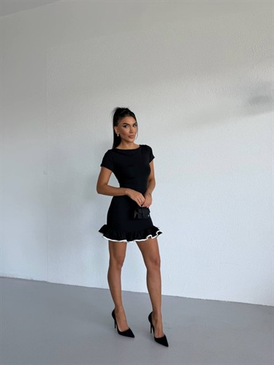 Kadın Kayık Yaka Kısa Kollu Eteği Olan Detay Dalgıç Kumaş Mini Elbise