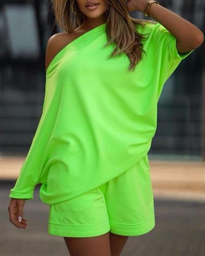 Kadın Kayık Yaka Oversize Asimetrik Bluz Ve şort Iki Iplik Takım