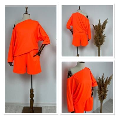 Kadın Kayık Yaka Oversize Asimetrik Bluz Ve şort Iki Iplik Takım