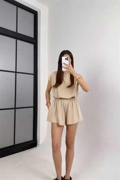 Kadın Kısa Kollu Hafif Sırt Dekolteli Modal şort Tulum