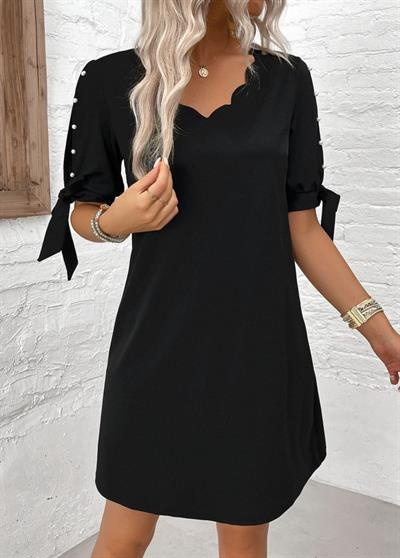 Kadın Kısa Kollu Kolu Inci Detay Yakası Lazer Kesim Krep Elbise