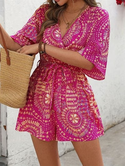 Kadın Kısa Kollu Kruvaze Yakalı Belden Kuşaklı Desenli Kısa Süprem Tulum