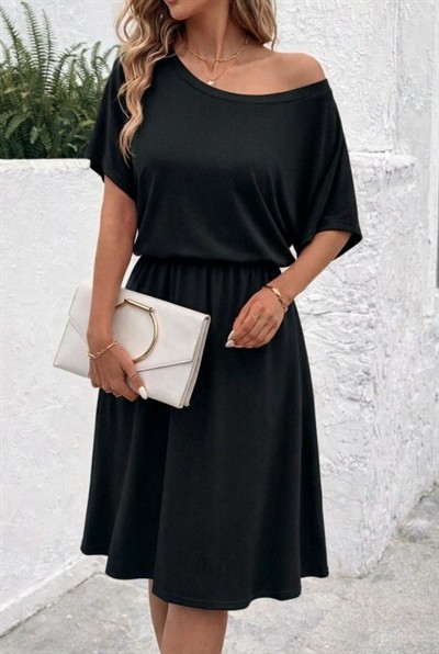 Kadın Kısa Kollu Omuzdan Açık Kiloş Midi Viskon Elbise