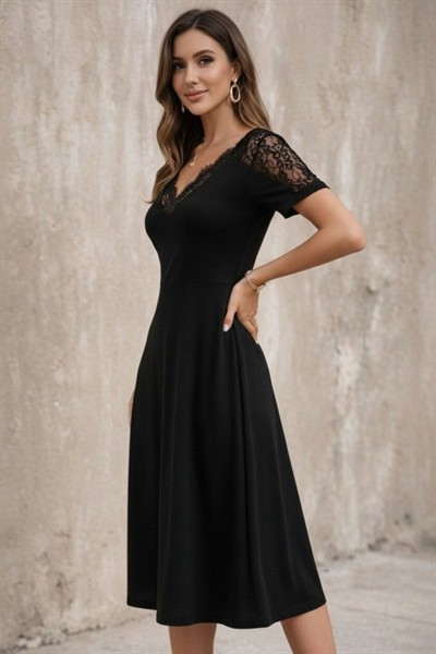 Kadın Kısa Kollu V Dantel Yakalı Midi Viskon Elbise