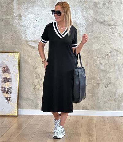 Kadın Kısa Kollu V Yaka Kol Ve Yaka Ribana Detay Midi Boy Viskon Elbise