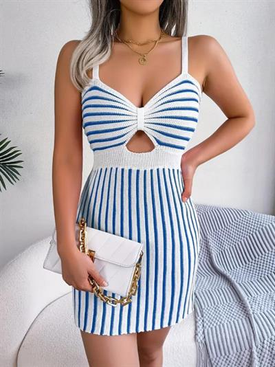 Kadın Kolsuz Askılı Pencere Detay şerit Desen Mini Triko Elbise