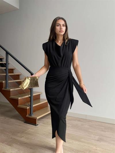 Kadın Kolsuz Vatka Detay Degaje Yaka Kruvaze Midi Boy Elbise