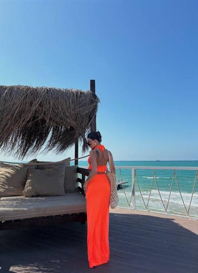 Kadın Mayo Kumaş Bağlamalı Crop Ve Maxi Boy Etek Ikili Takım