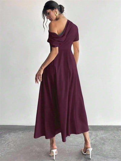 Kadın Omuzdan Açık Kısa Kollu Omuzdan Pileli Uzun Janjan Krep Elbise