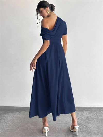 Kadın Omuzdan Açık Kısa Kollu Omuzdan Pileli Uzun Janjan Krep Elbise