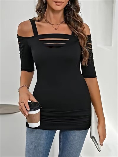 Kadın Omuzlardan Açık Askılı Lazer Kesim Detaylı Viskon Bluz