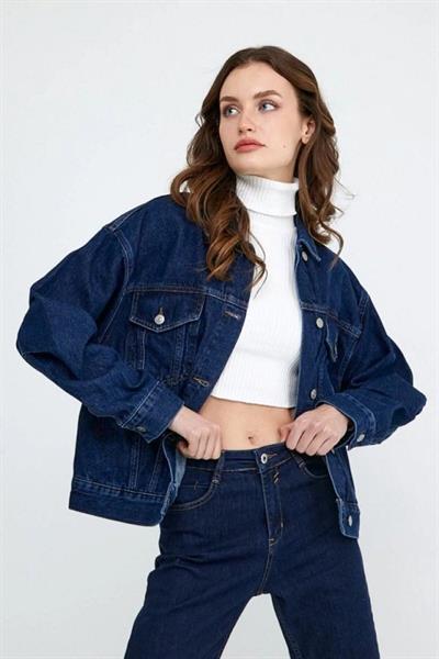 Kadın Omuzları Körüklü Cep Detay Kot Ceket