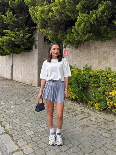 Kadın Sandy Kumaş Bağıcık Detaylı şort