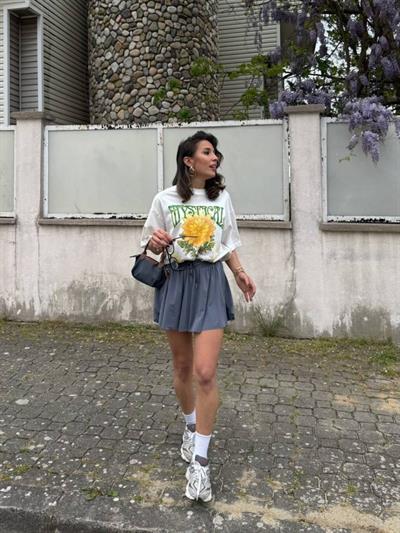 Kadın Sandy Kumaş Bağıcık Detaylı şort