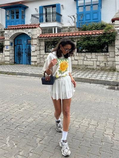 Kadın Sandy Kumaş Bağıcık Detaylı şort