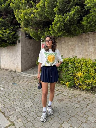 Kadın Sandy Kumaş Bağıcık Detaylı şort