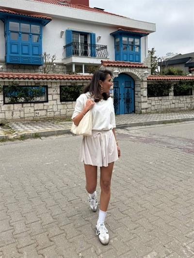 Kadın Sandy Kumaş Bağıcık Detaylı şort