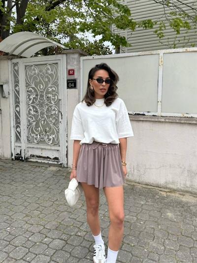 Kadın Sandys Kumaş Bağıcık Detaylı şort