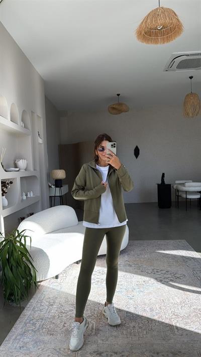 Kadın Uzun Kol Fermuar Detay Ceket Ve Yüksek Bel Toparlayıcı Tayt Ikili Takım