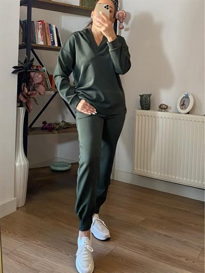 Kadın Uzun Kol V Yaka Kapüşon Detay Sweat Ve Yüksel Bel Eşofman Ikili Takım