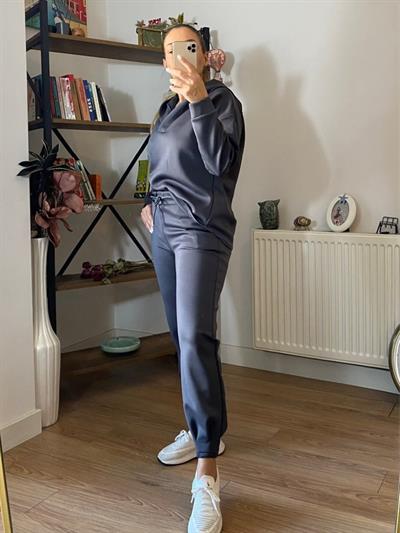 Kadın Uzun Kol V Yaka Kapüşon Detay Sweat Ve Yüksel Bel Eşofman Ikili Takım