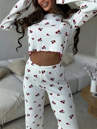 Kadın Uzun Kollu Bisiklet Yaka Desenli Burgu Bluz Ve Pijama Ikili Takım
