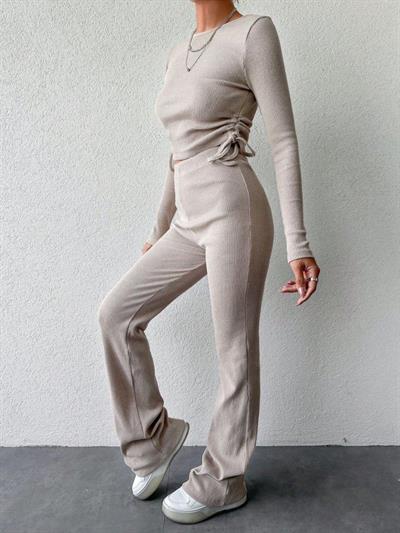 Kadın Uzun Kollu Bisiklet Yaka Yanları Asansör Büzgü Detay Bluz Ve Yüksek Bel Kaşkorse Kumaş Pantolon Ikili Takım