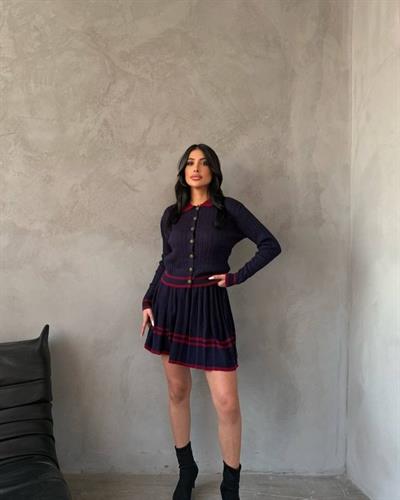 Kadın Uzun Kollu Düğme Ve Ribana Detay Triko Hırka Ve şerit Detay Pileli Etek Ikili Takım