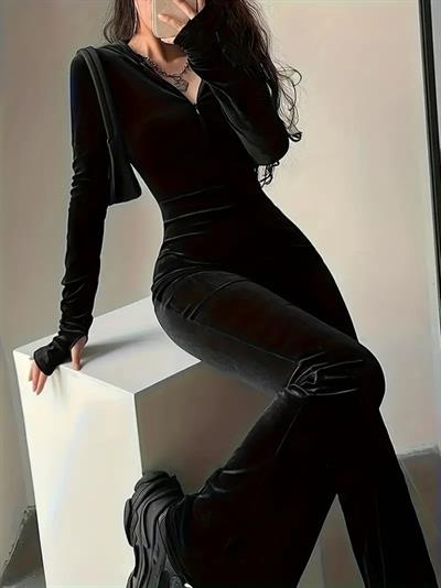 Kadın Uzun Kollu Kapşonlu Fermuarlı Kadife Tulum