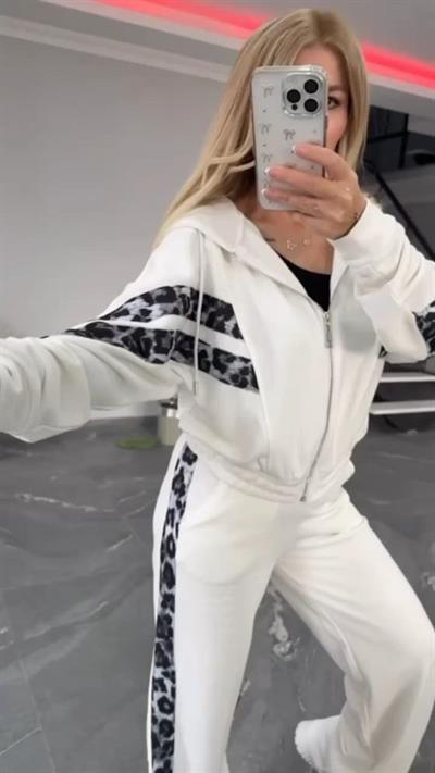 Kadın Uzun Kollu Kapşonlu önü Fermuarlı Leopar Desenli Modal Bluz Ve Pantolon Ikili Takım