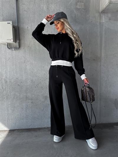 Kadın Uzun Kollu Kapüşonlu Etek Ucu Kol Ağzı Ve Pantolon Beli Ribana Detaylı Iki Iplik Ikili Takım