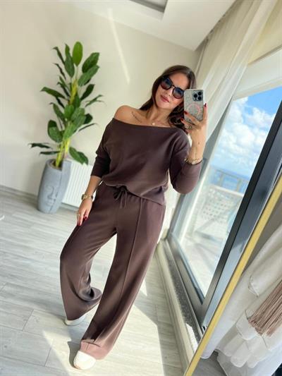 Kadın Uzun Kollu Tek Omuzdan Açık Modal Bluz Ve Pantolon Ikili Takım